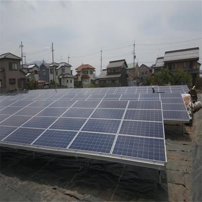 Sistema de montaje de panel solar de tierra